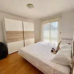 דירה Mia, 50 Sqm, Parking Included זמברטיה