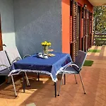 Mia, 50 Sqm, Parking Included דירה זמברטיה